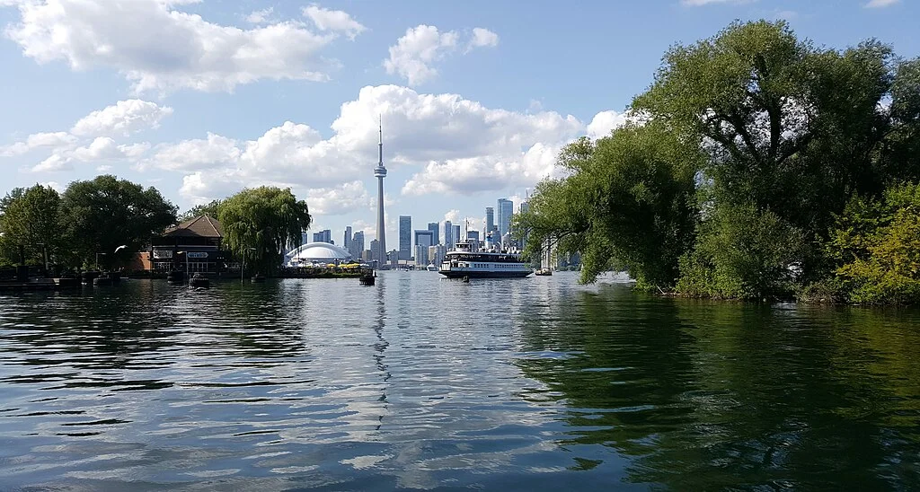 Toronto in 48 Hours: How to Experience the City Like a Local