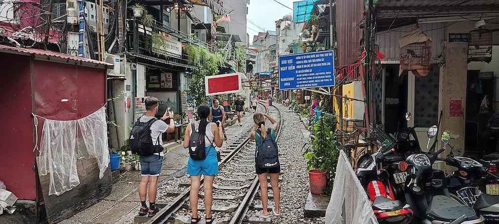 Explore Hanoi: Where Tradition Meets Vibrant City Life