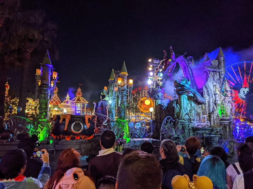 Fall in Love with Anaheim’s Hidden Charms